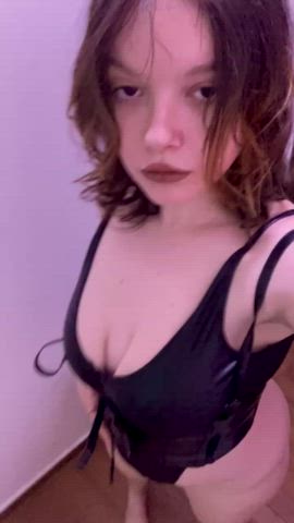 Boobs out - free porn video