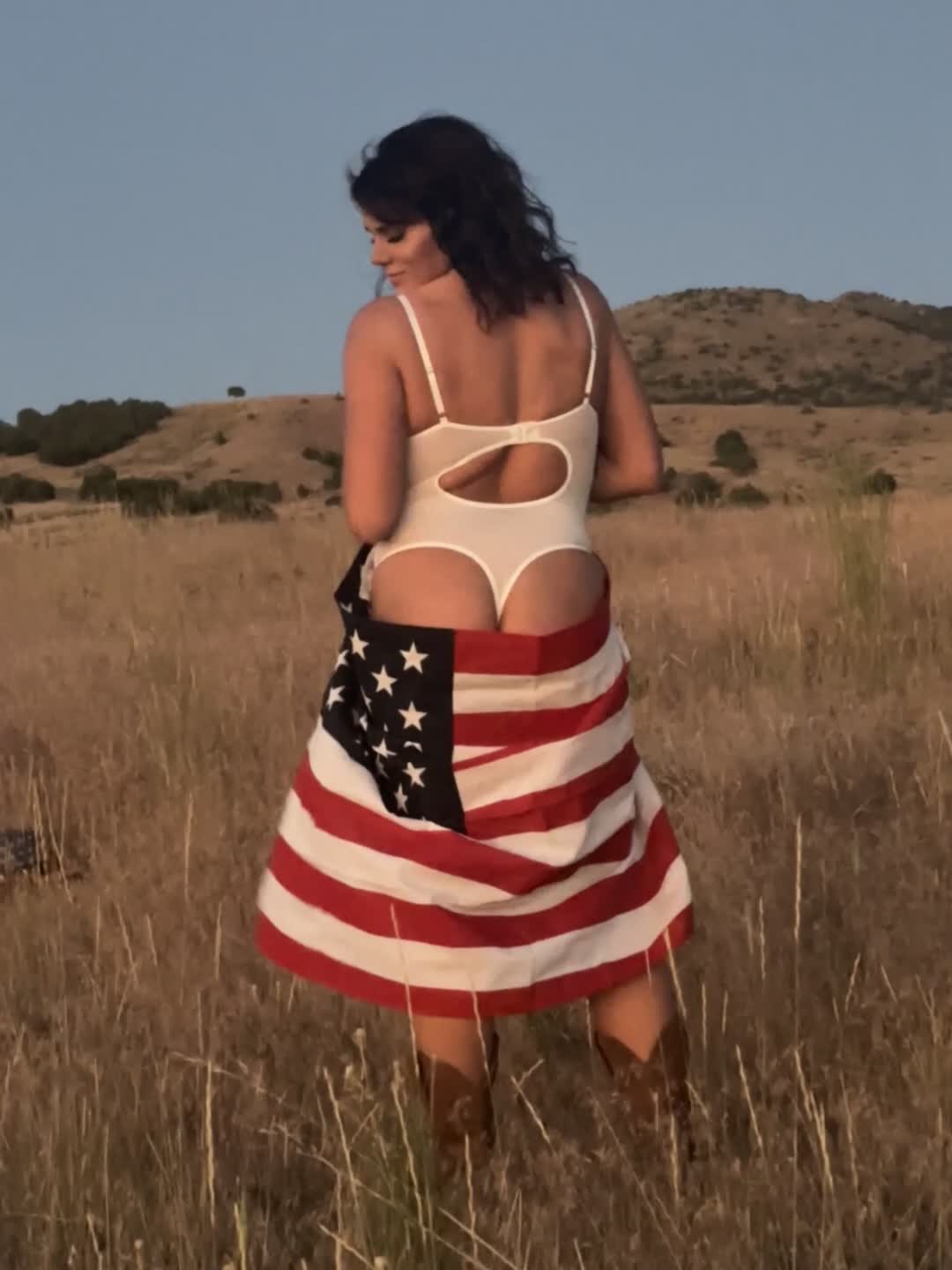 Small town American girl - free porn video