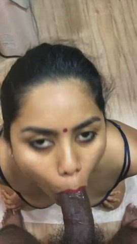 Blowjob Indian Wife - free porn video