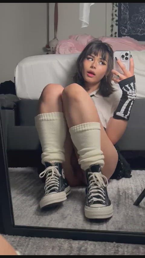 Perfect girlfriend for any gooner - free porn video