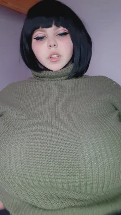 Lil boob drop! - free porn video