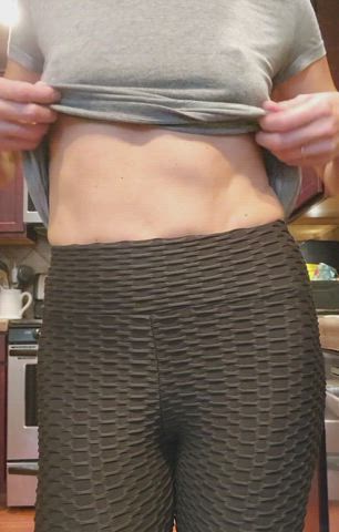 Come see what I got cookin' - free porn video