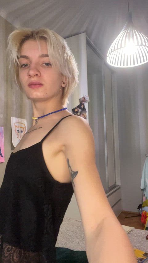 squezze my nipple like I done it - free porn video