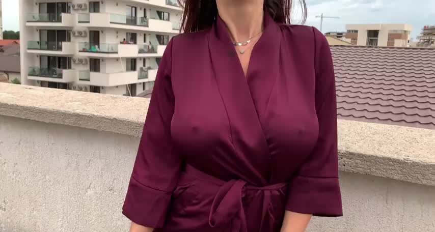 Giving the tourists a better view [gif] - free porn video