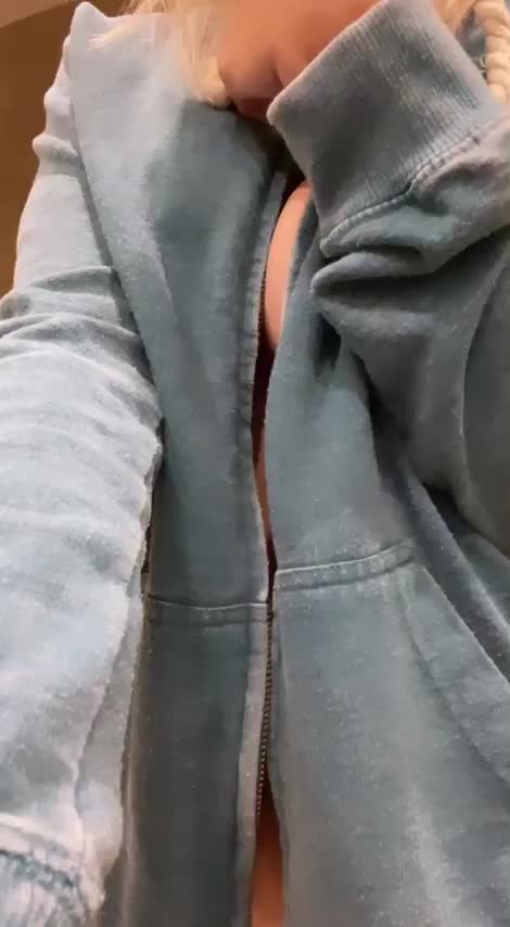 35 never looked better - free porn video