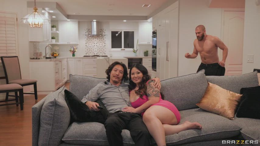 Sexy Step Mom Want Some Food - free porn video