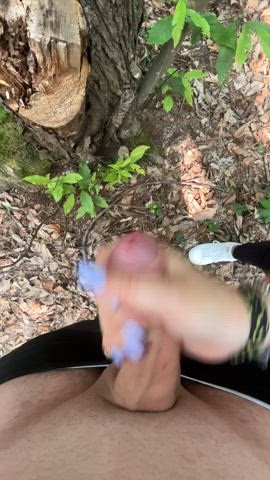 Making him cum in the woods made me super horny🥵💦 - free porn video