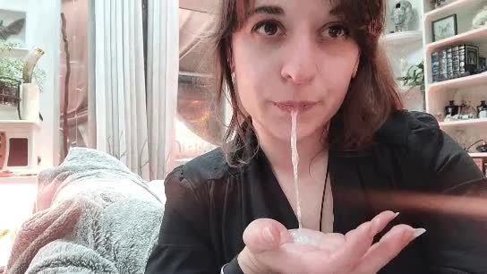 I'll never stop slurping cum! Love it! - free porn video