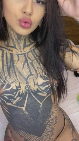 Can I have your face down here? - free porn video