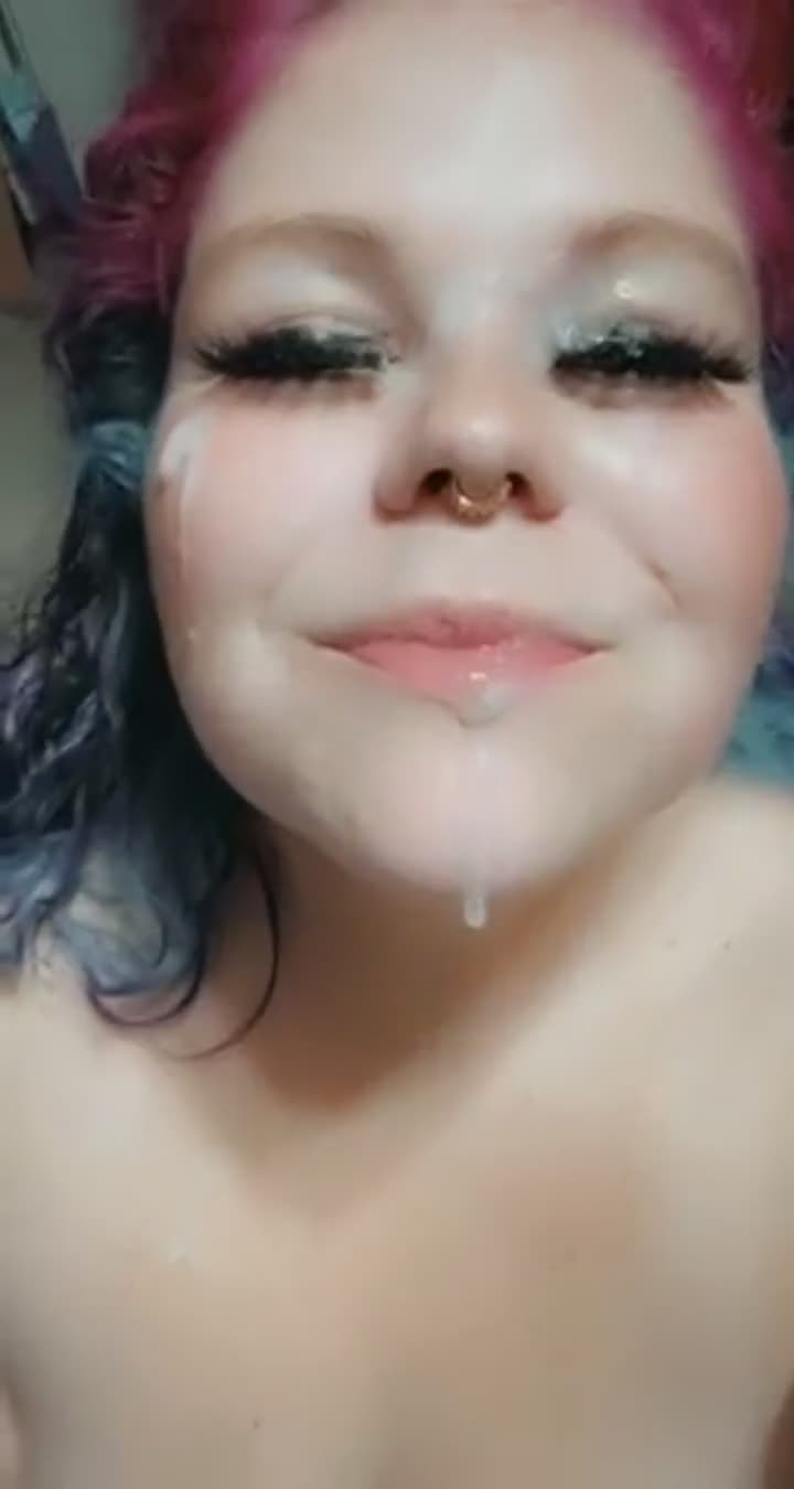 If I’m wearing lashes you better cum on them - free porn video