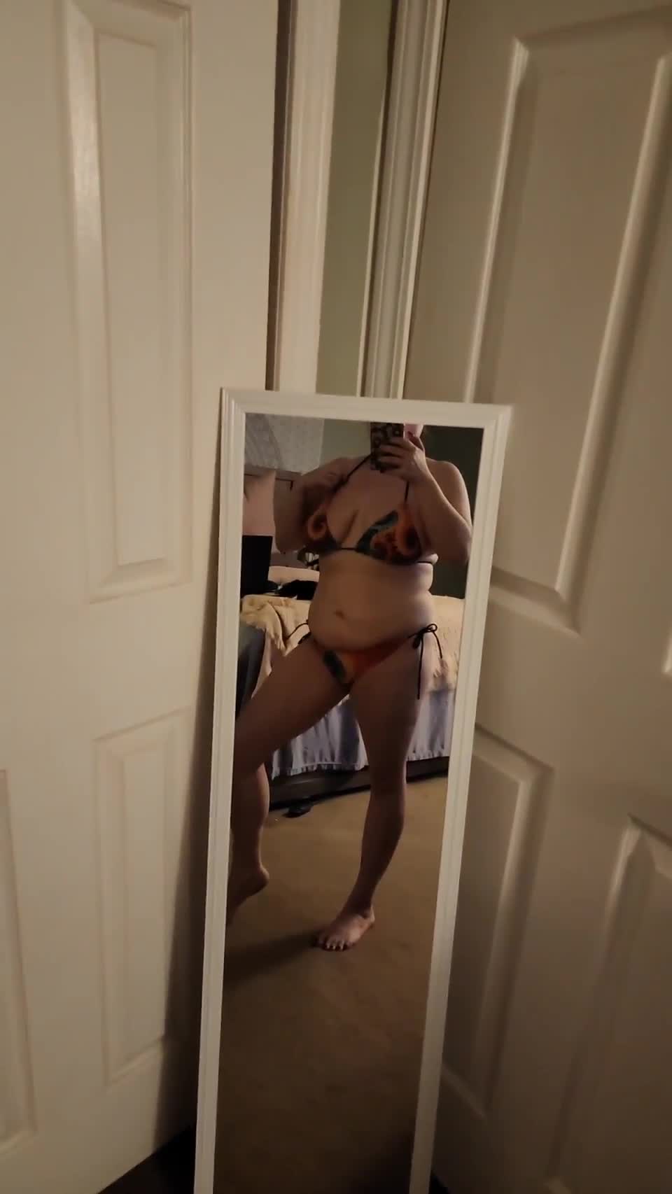 Is this top too small? - free porn video