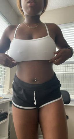 5' with big titties - free porn video