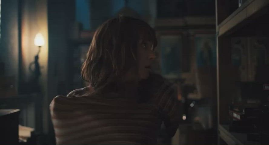 Winona Ryder. Still a hottie - free porn video