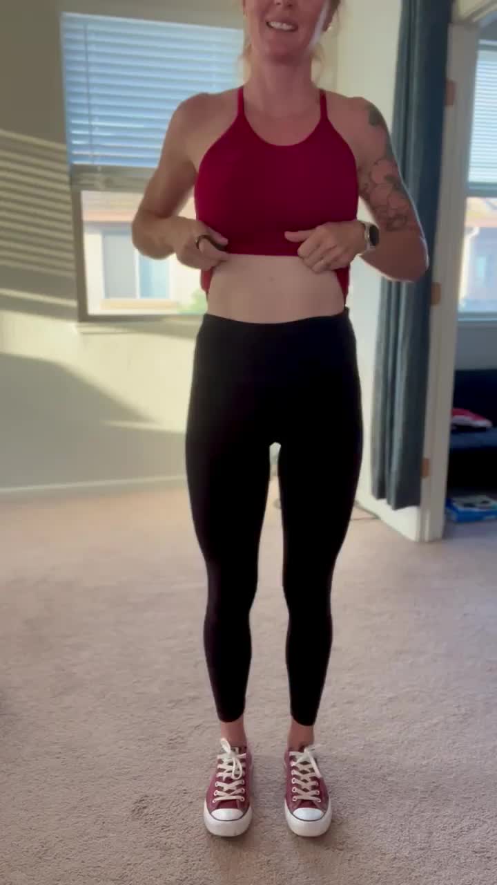 What my clients don’t get to see when I’m training them. Although I think they may wonder what’s underneath. (F33) - free porn video