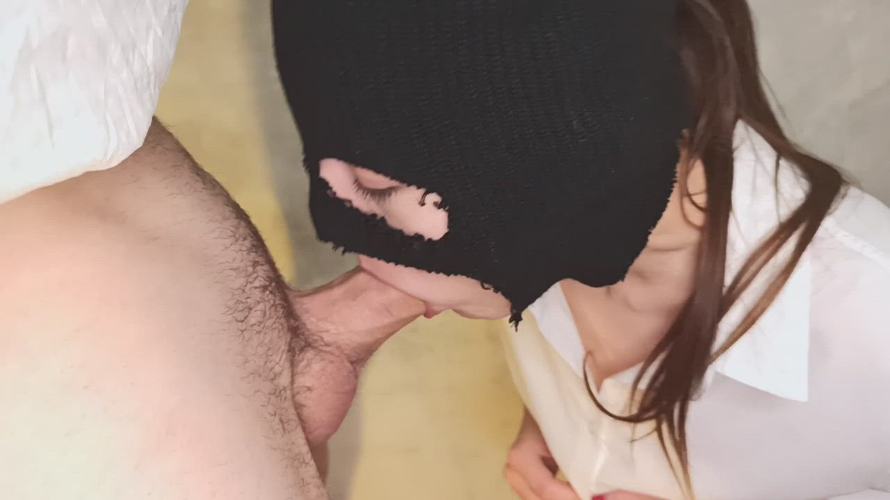 Love to suck his beautiful cock - free porn video