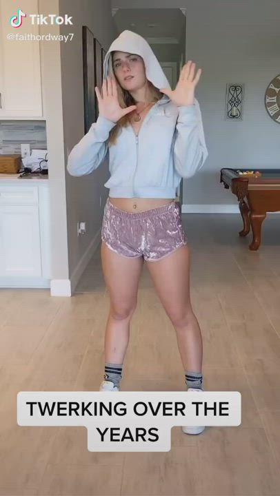 Faith Ordway - I wouldn't last longer than a minute with the way she moves - free porn video