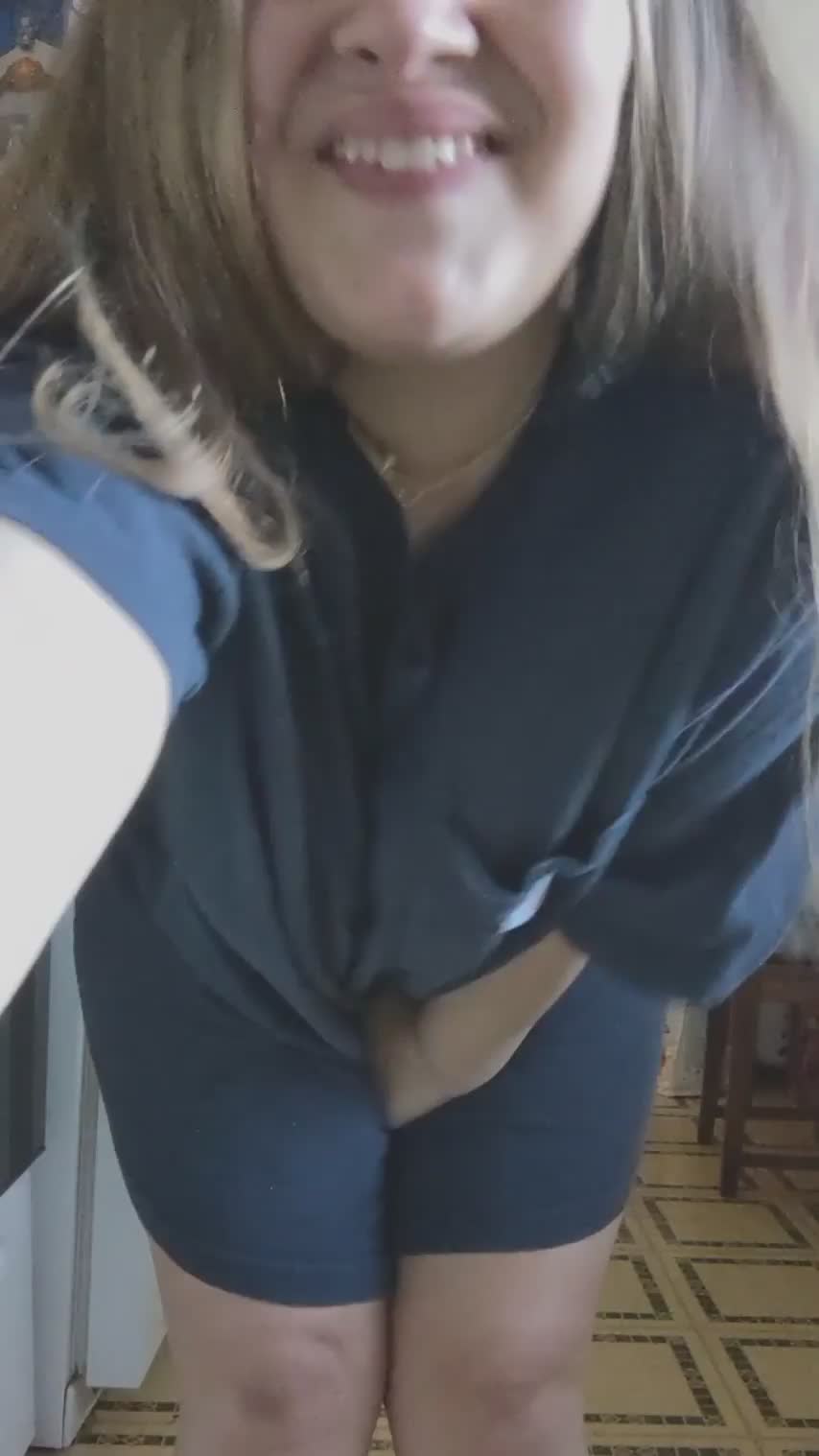 First thought when you see my curvy body? - free porn video