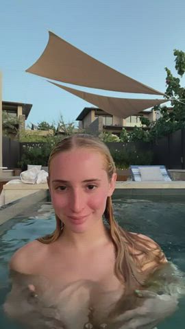 Looking extra suckable today - free porn video