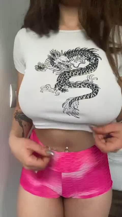 Love turning men on with my tits - free porn video