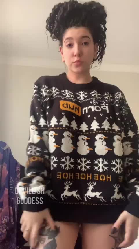 look how pale I am under this sweater - free porn video