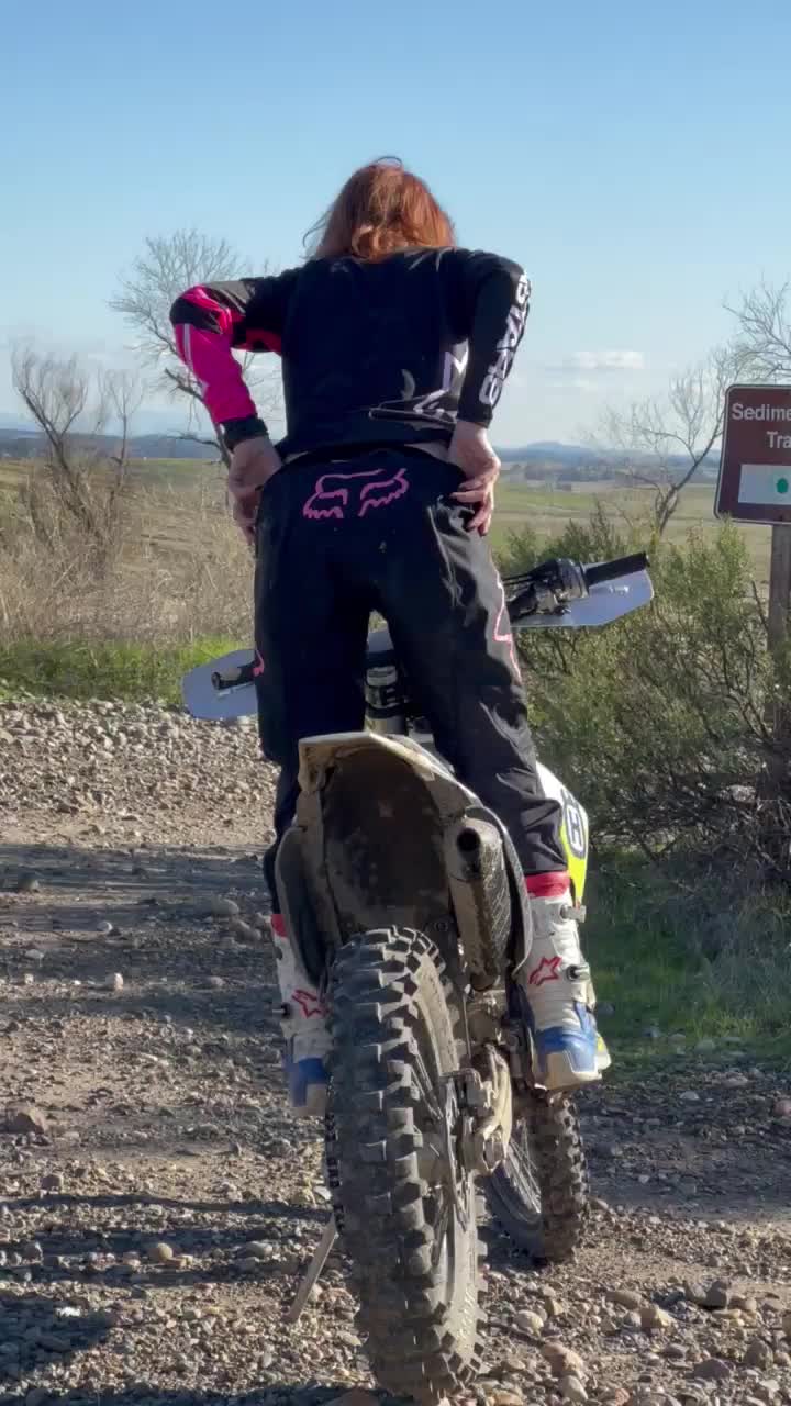 Flashing my booty on the public trails. [GIF] - free porn video