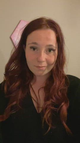 Remind me not to do this in public 😅 (20, OC) - free porn video