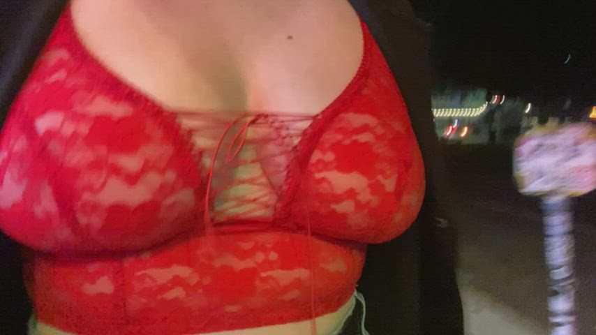 I dress for strangers on the street - free porn video