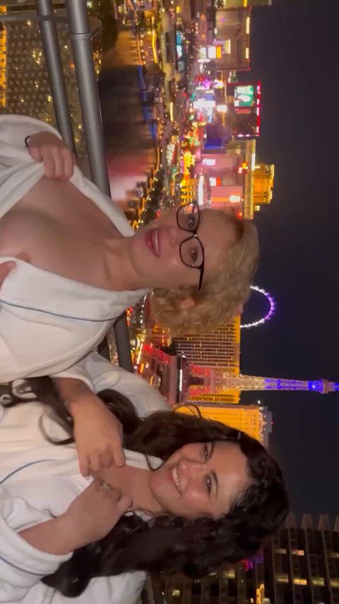 Gave our cute blonde friend her first threesome in Vegas - free porn video