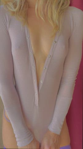 Mature blonde front to back for the start of the week. - free porn video