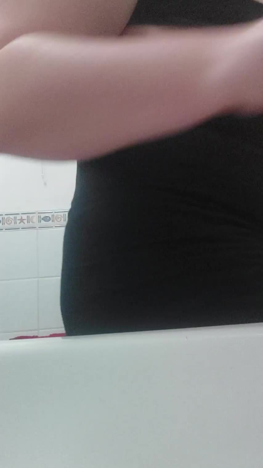 Thicc and pale 😌 - free porn video