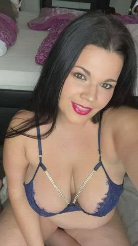 Do you like curvy milfs like me? - free porn video