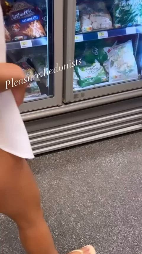 Looking for the meat aisle - free porn video
