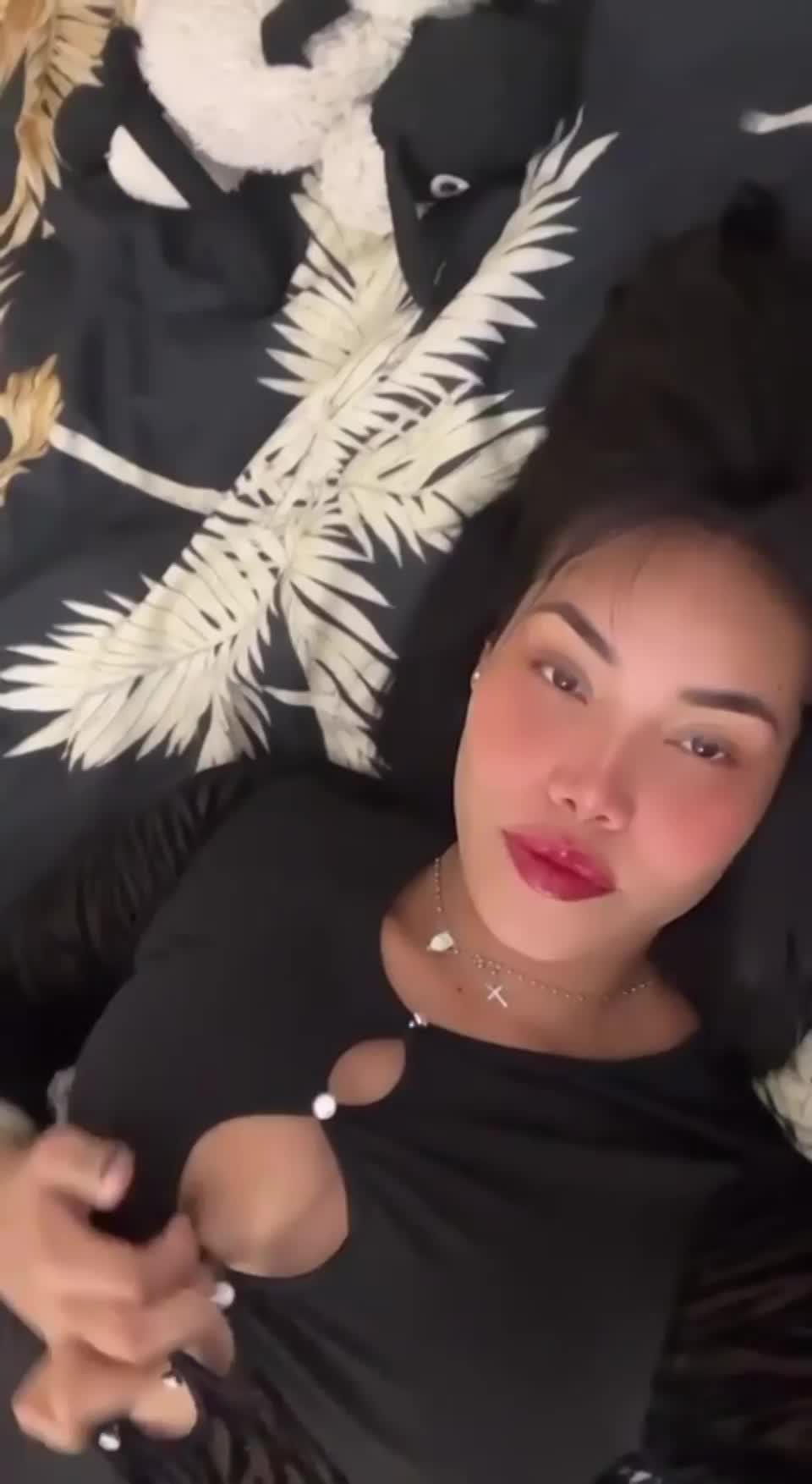 I know your dreaming about cumming in my Asian body - free porn video