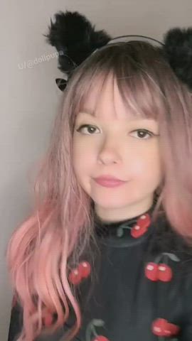 I really want to know how many of you would fuck my 19 years old pussy - free porn video