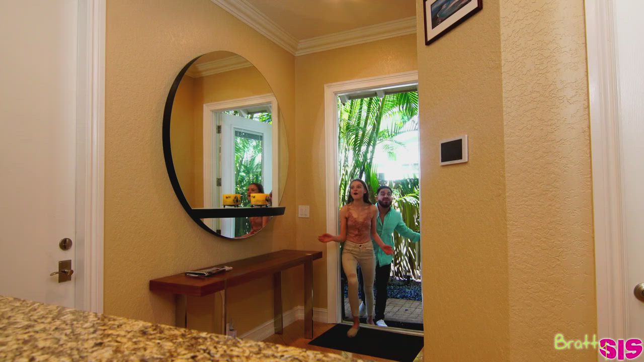 Just Me And My Sis On Vacation - free porn video