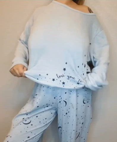 PJs feel great but I'd want something else all over them 😋 - free porn video