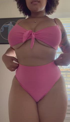 Curvy girls like to be manhandled and tossed around, too - free porn video