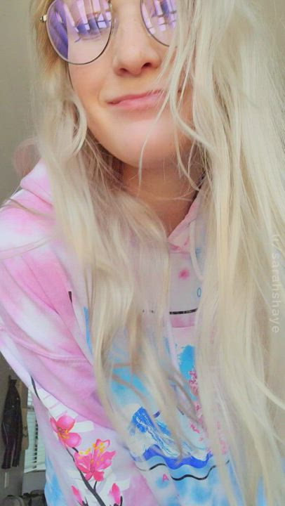 Oversized hoodies are my favorite, since only the chosen ones get to see what's underneath - free porn video