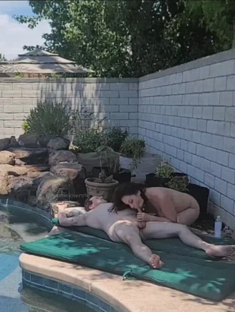 Enjoying some outdoor cock sucking this morning - free porn video