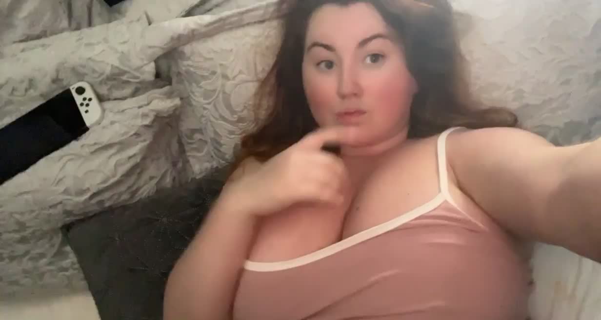 I bet I can beat you at mario kart - free porn video