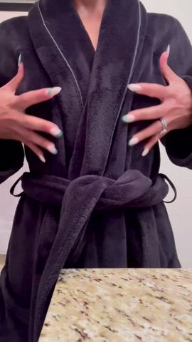 Do u like this pair? - free porn video