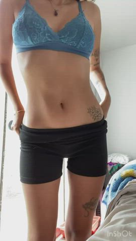even i’m 18yo my hips are ready - free porn video