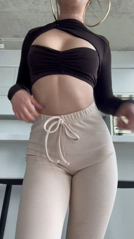 I’m the type of girl you’d creampie on the first date. - free porn video