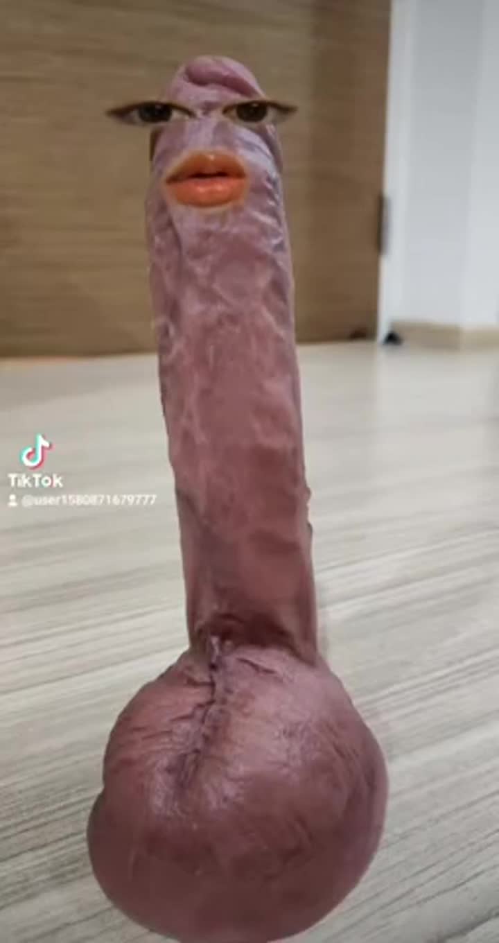 When the dildo talks back - free porn video