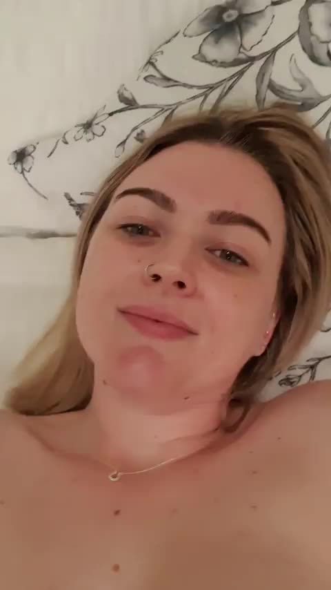 leave your baby juice in here please - free porn video
