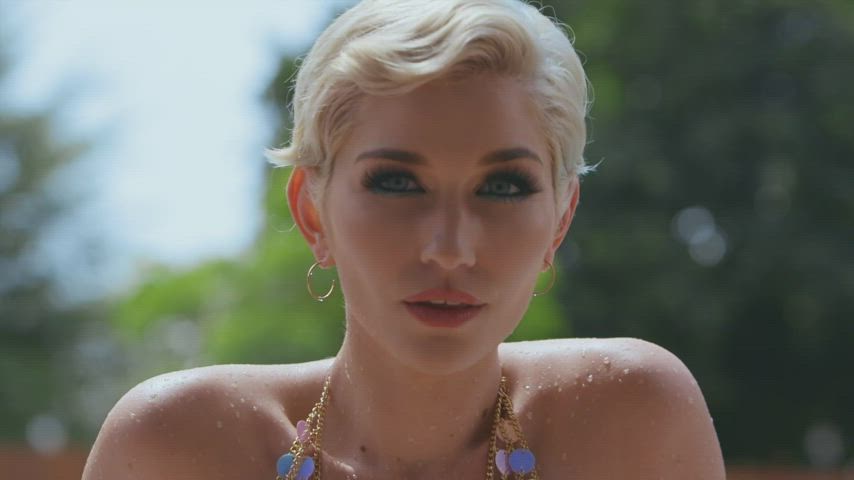 Sexy Mermaid - free porn video