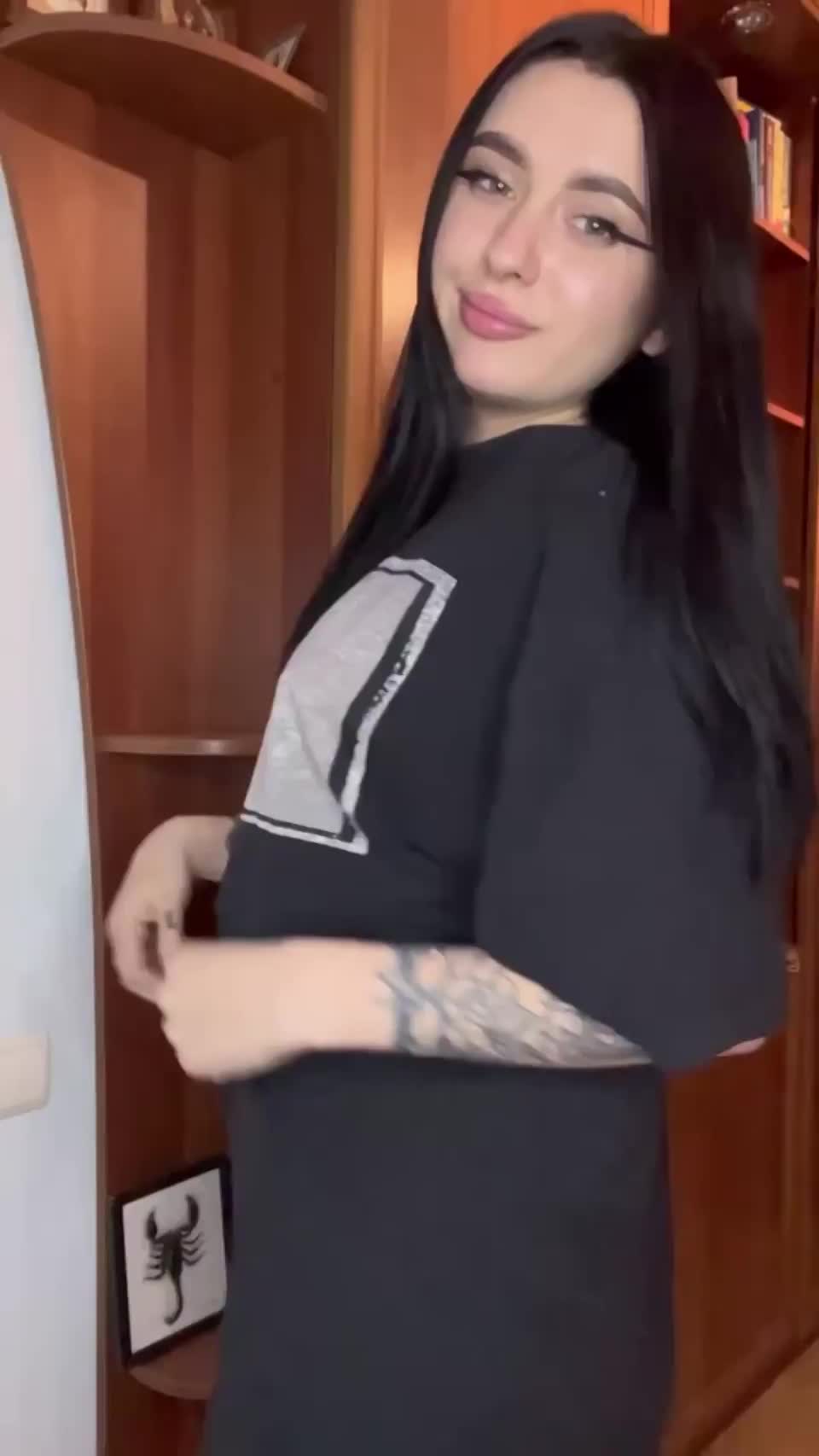 smash or pass my tiny pussy - free porn video