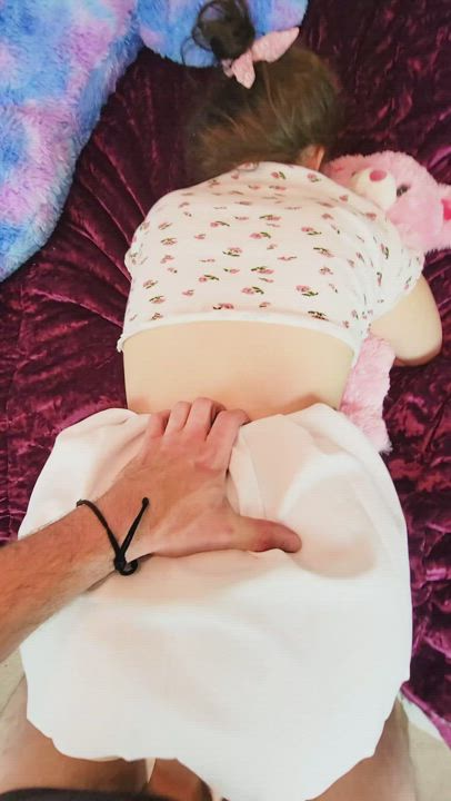 No daddy plz don't Breed my little 18 year old pussy {OC] - free porn video