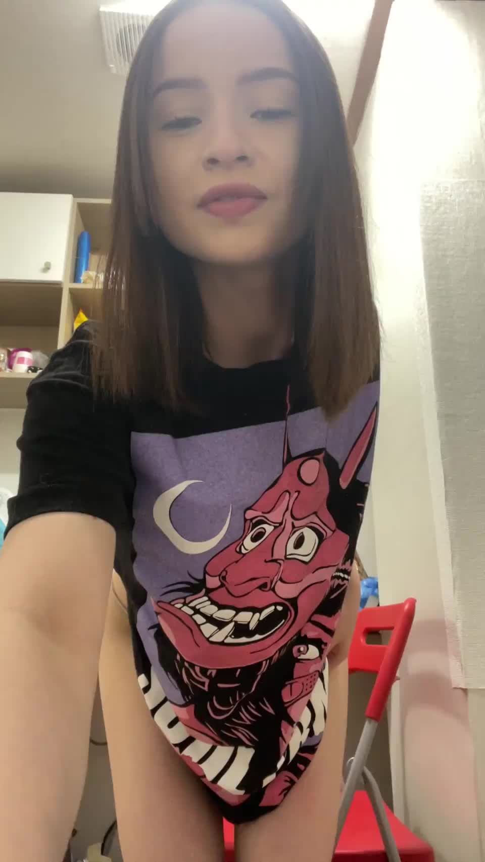 Dad thinks I'm studying in my room ... - free porn video