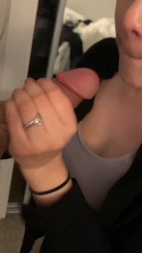Love giving him a bj before he leaves every day - free porn video
